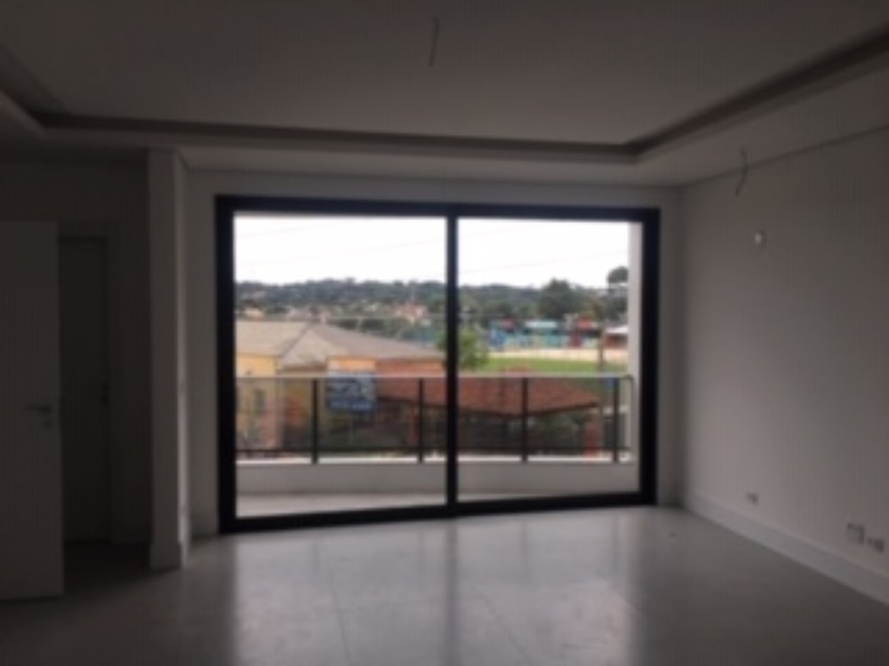 Imovel Comercial (em frente Clube Urca) - UK International